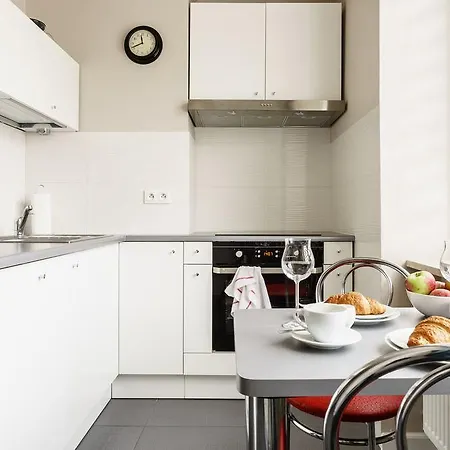 Sanhaus - Ul Haffnera I Okolice - 3-5 Minut Od Plazy I Deptaka דירה