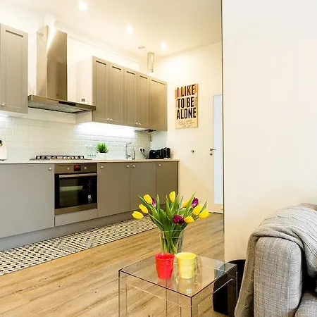 Sanhaus - Ul Haffnera I Okolice - 3-5 Minut Od Plazy I Deptaka *