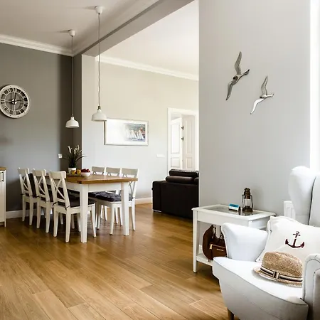 Apartment Sanhaus - Ul Haffnera I Okolice - 3-5 Minut Od Plazy I Deptaka Zoppot