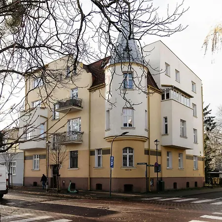 Sanhaus Apartment *