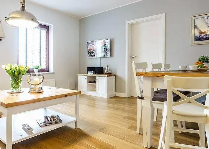 Apartment Sanhaus - Ul Haffnera I Okolice - 3-5 Minut Od Plazy I Deptaka Sopot